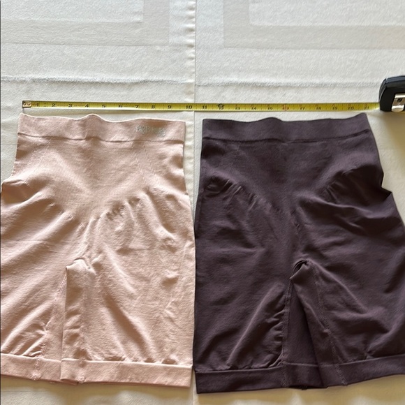 NWNT Paris Blues Set Of 2 Black and Beige Shapewear Shorts - Picture 3 of 7